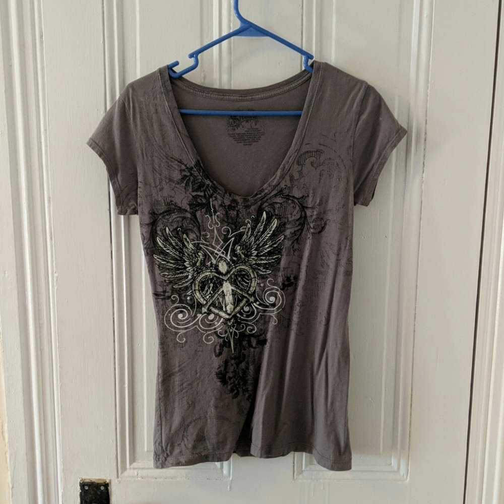 Stranded V Neck Hearts/Swirls